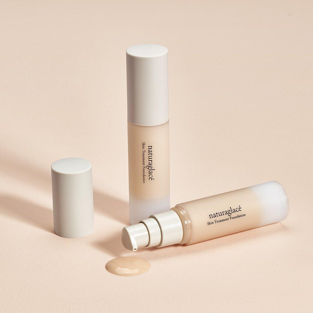 naturaglace'保濕護膚粉底液
